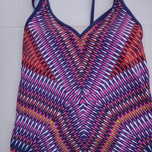 Women EUC Swimsuit top size XL halter Jantzen
